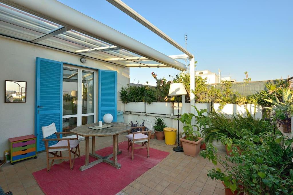 Super Sunny Penthouse With Terrace Apartman Róma Kültér fotó